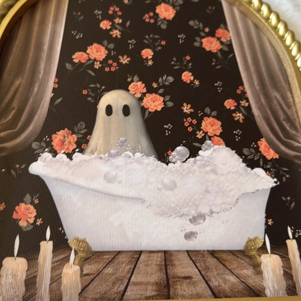 Halloween Ghost Painting in bathtub 👻👻🛁🛁